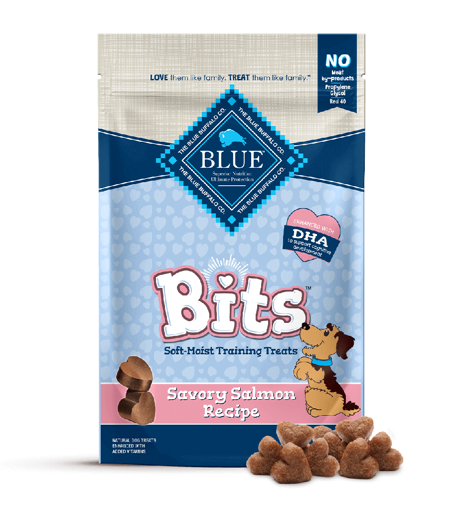 Blue Buffalo Blue Bits Savory Salmon Recipe Soft-Moist Training Dog Treats 113g