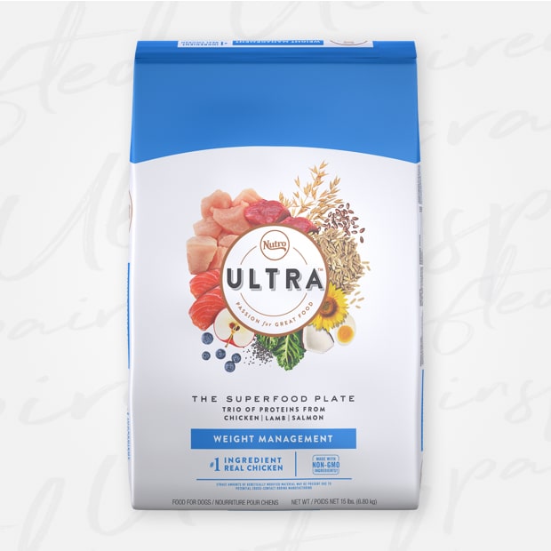 NUTRO ULTRA WEIGHT MANAGEMENT, THE SUPERFOOD PLATE WITH A TRIO OF PROTEINS FROM CHICKEN, LAMB AND SALMON DRY DOG FOOD 13.6kg