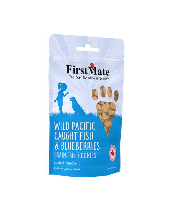 FIRSTMATE Wild Pacific Caught Fish &amp; Blueberries Dog Treats 226g