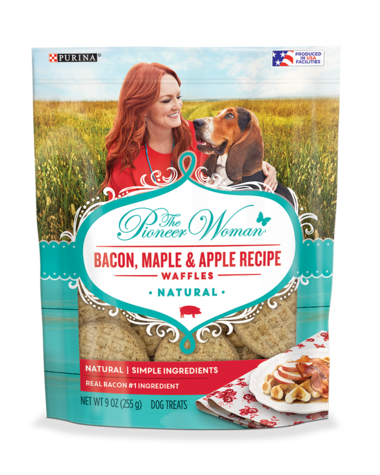 PURINA The Pioneer Woman Bacon, Apple, &amp; Maple Recipe Waffles Dog Treats 255g