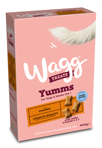 WAGG YUMMS CRUNCHY BISCUITS WITH CHICKEN OVEN BAKED DOG TREATS 400G